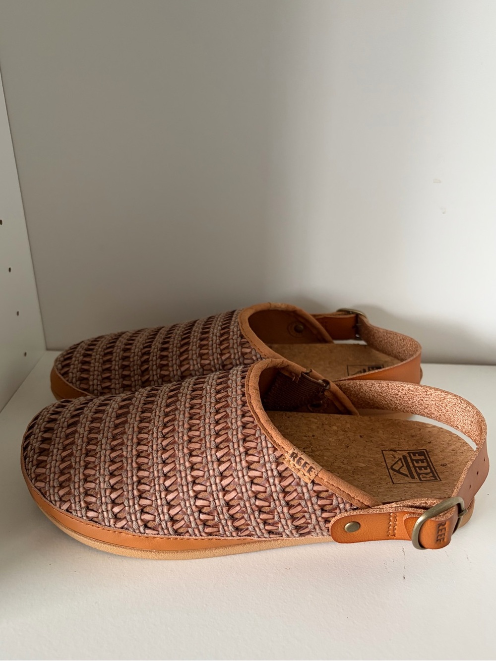 Reef Women's Woven Tan Brown Slingback Clogs